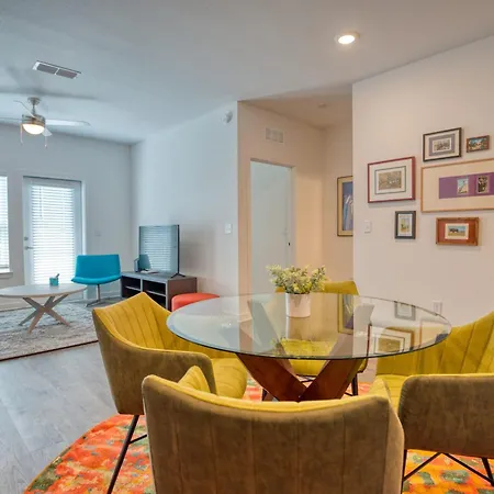 Grand Two Bedroom Two Bathroom Apartment With Balcony Gainesville Exterior foto