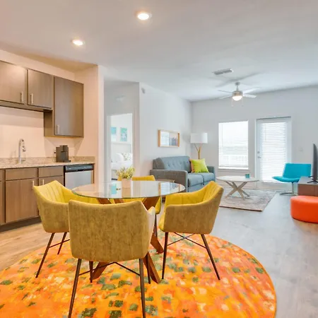 Grand Two Bedroom Two Bathroom Apartment With Balcony Gainesville Exterior foto
